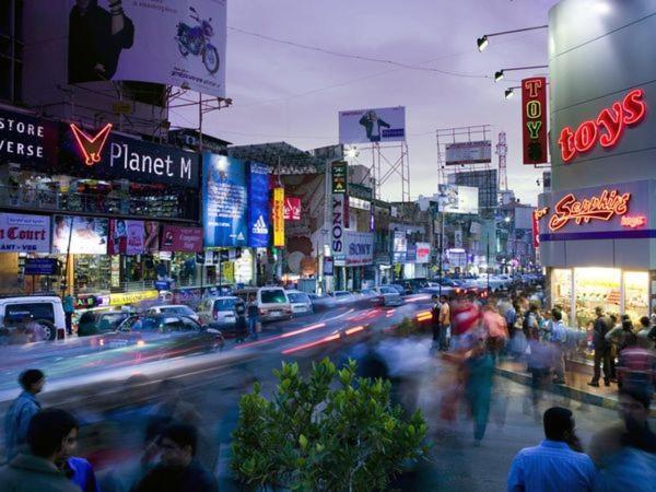 Mg Road One Bangalore Exterior photo